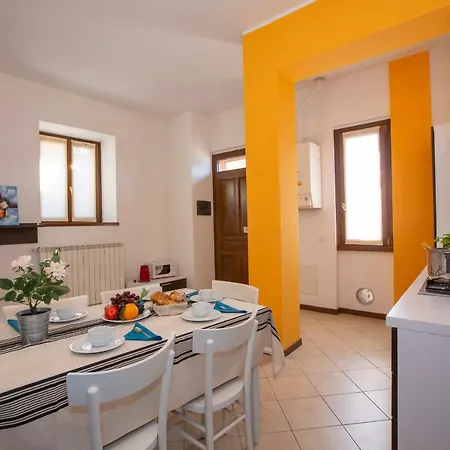 Fiumelatte Sleeps 4 Wifi T790815 *